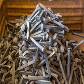 Spikes mit geringer Kohlenstoffstahlbahnstrecke